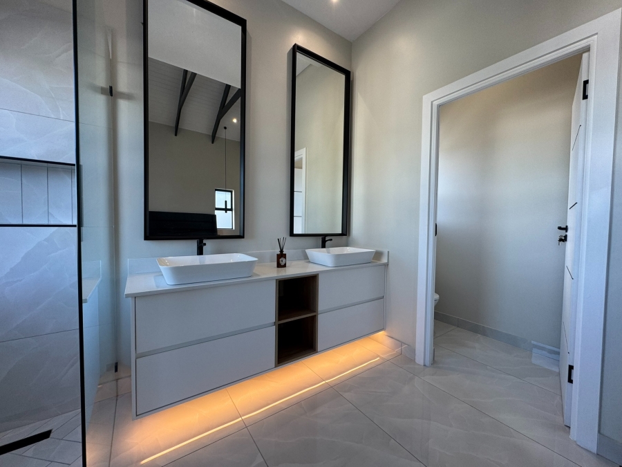 3 Bedroom Property for Sale in Sandown Western Cape